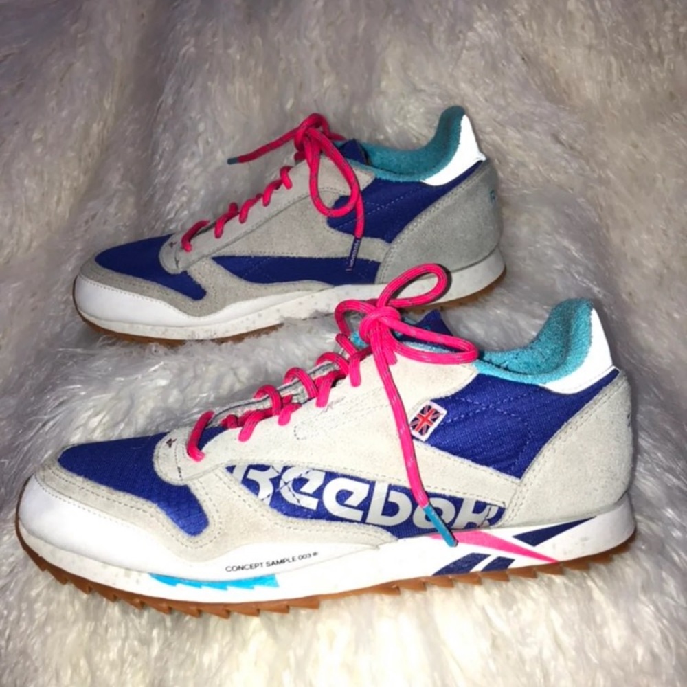 Reebok - Picture 3 of 7